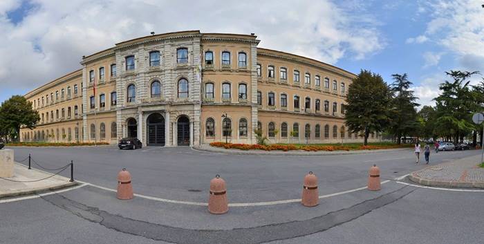 جامعة اسطنبول - İstanbul Üniversitesi